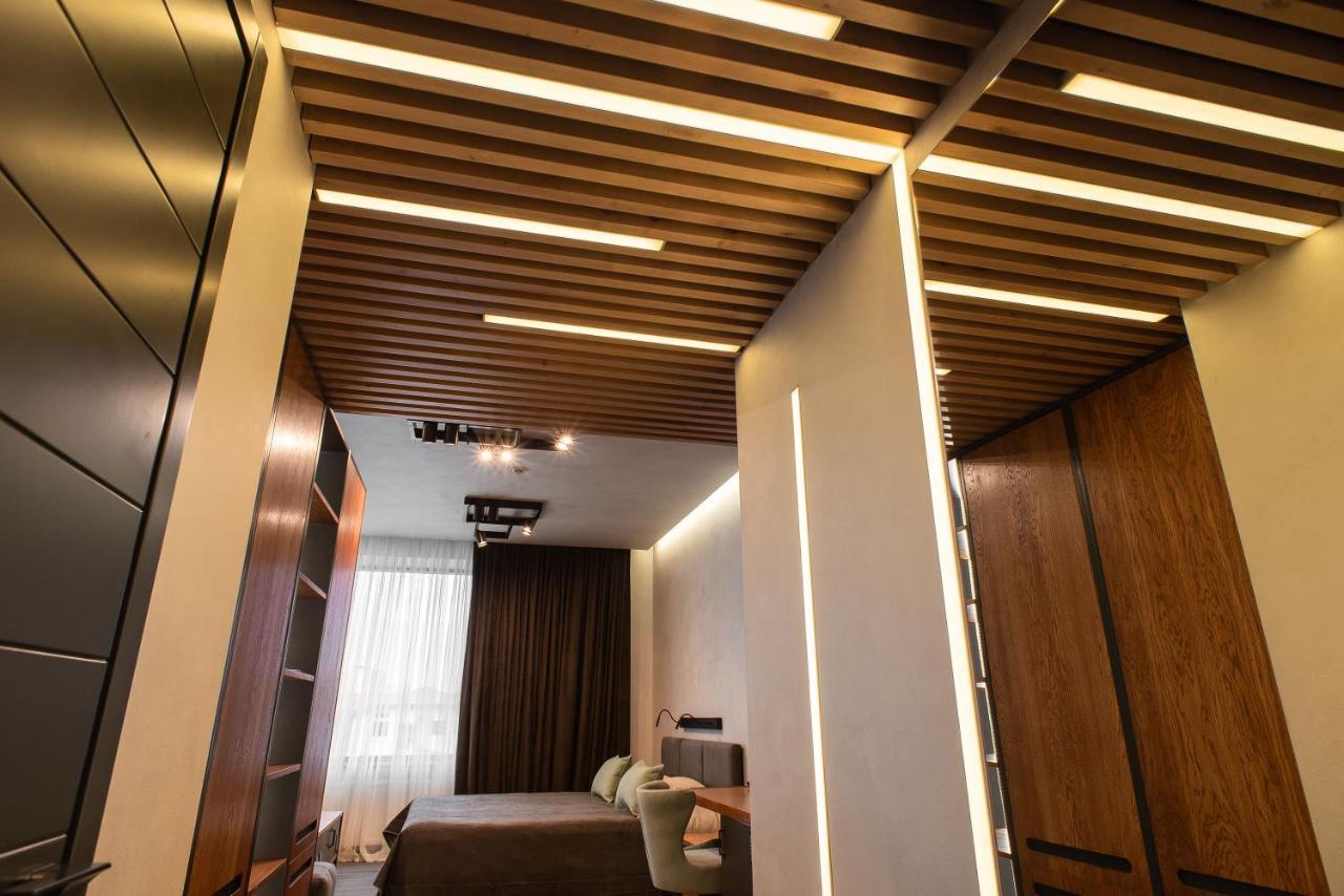 Mojo Hall Hotel Луцьк Екстер'єр фото