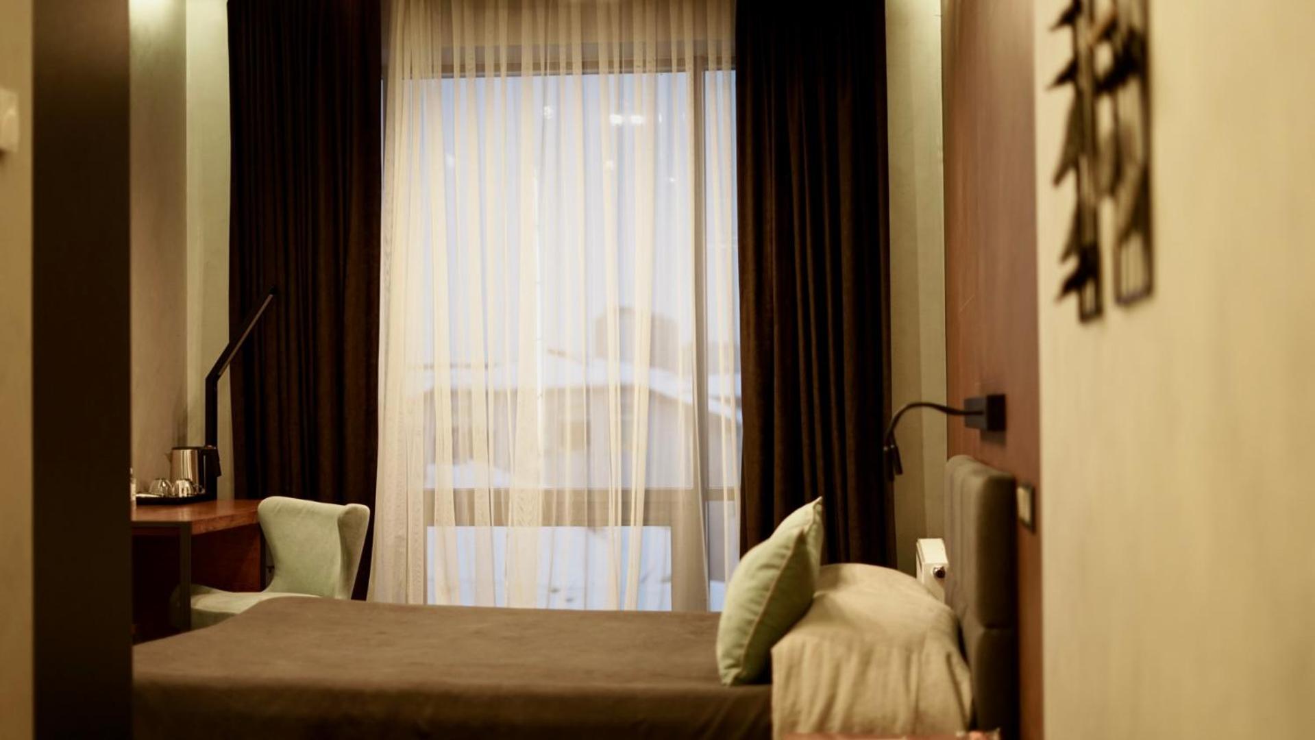 Mojo Hall Hotel Луцьк Екстер'єр фото